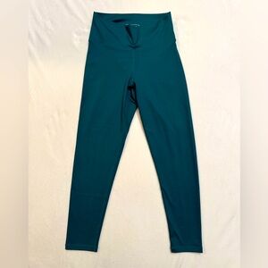 ECHT SCRUNCH LEGGINGS - EVERYLADE GREEN